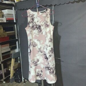 💜 $8 Women's Dress OR Bundle Deal (refer to description below).